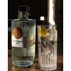 Kép 3/3 - Le Tribute Gin pohárral